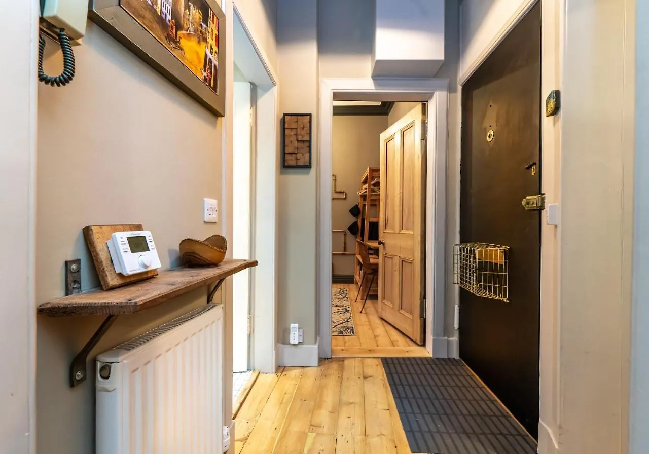 The Waverley Park Residence Edinburgh 0*,  United Kingdom